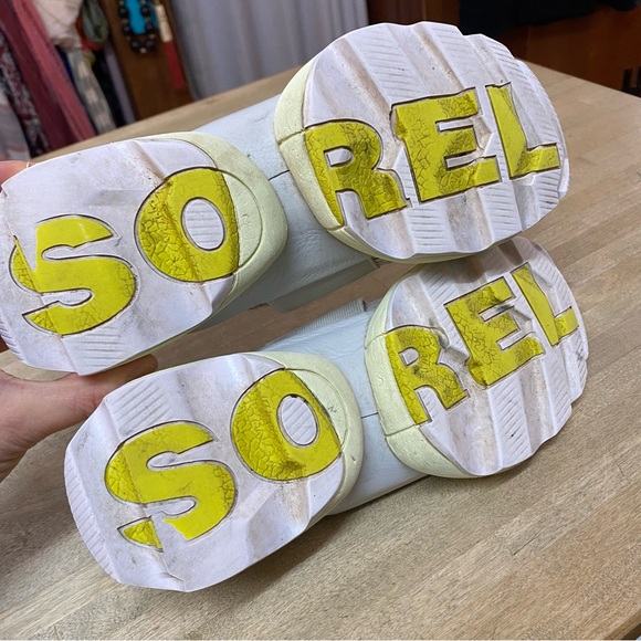 SOREL Kinetic Impact Strap Sneakers Sz 8.5 - Picture 4 of 8